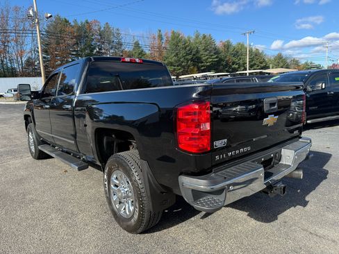 Used 2018 Chevrolet Silverado 2500 LTZ w/ Duramax Plus Package image 9