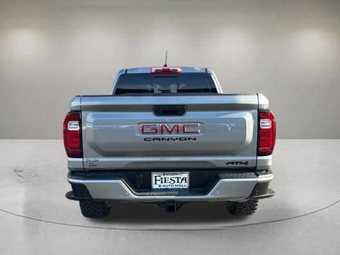 Used 2025 GMC Canyon AT4 w/ Technology Plus Package AWD/4WD image 3