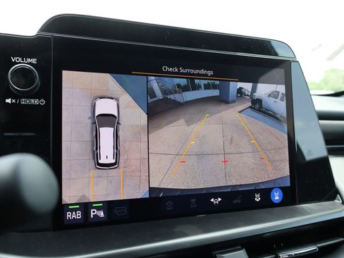New 2026 Subaru Outback Touring AWD/4WD image 36