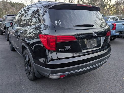Used 2018 Honda Pilot Touring image 4
