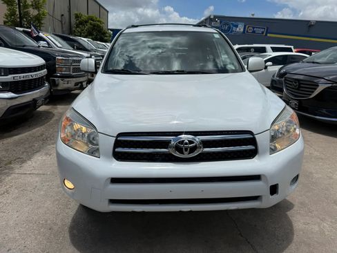 Used 2008 Toyota RAV4 Limited FWD image 2
