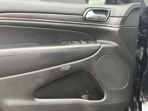 Used 2021 Jeep Grand Cherokee High Altitude image 32