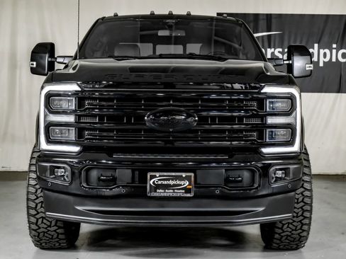Used 2025 Ford F250 Platinum AWD/4WD image 3