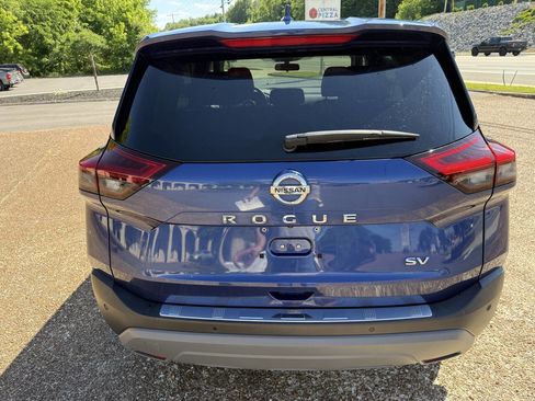 Used 2021 Nissan Rogue SV FWD image 6