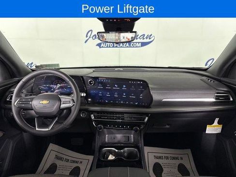 New 2026 Chevrolet Traverse LT w/ Sun and Wheel Package image 20