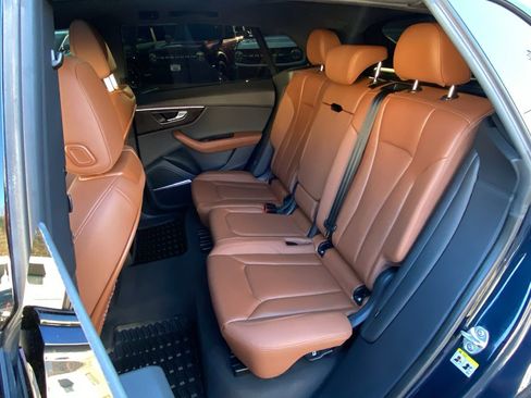 Used 2023 Audi Q8 Premium Plus w/ Premium Plus Package image 23