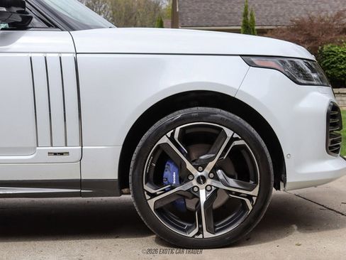 Used 2019 Land Rover Range Rover Long Wheelbase Supercharged AWD/4WD image 11