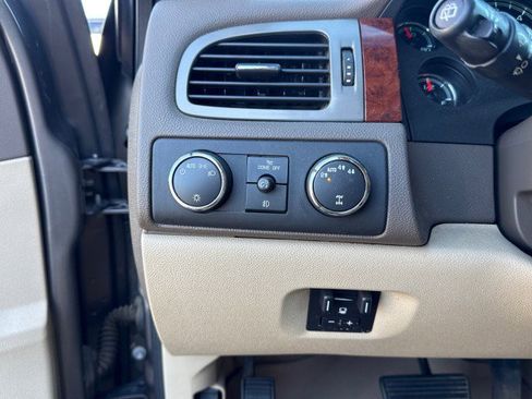 Used 2011 Chevrolet Tahoe LT w/ Luxury Package image 22