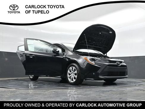 Used 2024 Toyota Corolla LE FWD image 45