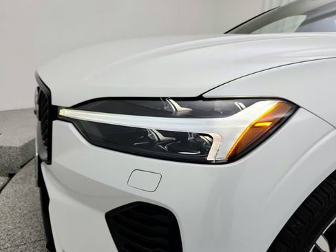 New 2026 Volvo XC60 B5 Plus w/ Protection Package Premier image 30