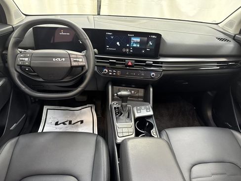 New 2026 Kia Sportage SX FWD image 15