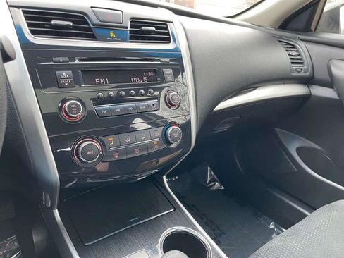 Used 2014 Nissan Altima 2.5 S w/ Sport Value Package image 59