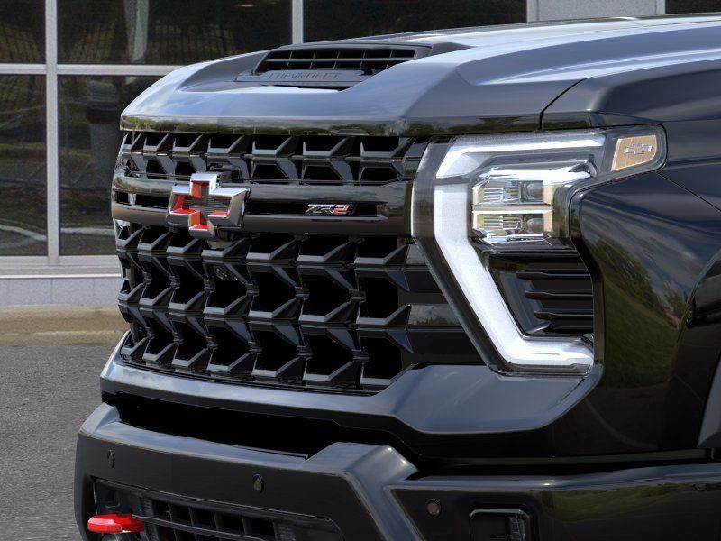 New 2026 Chevrolet Silverado 2500 ZR2 AWD/4WD image 21
