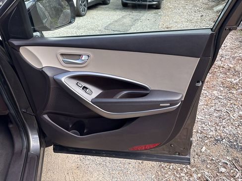 Used 2014 Hyundai Santa Fe Sport w/ Popular Equipment Package 02 image 17