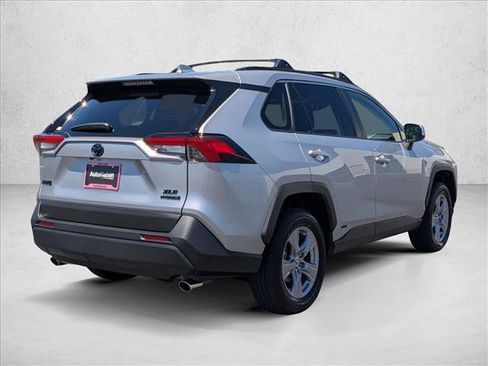 Used 2024 Toyota RAV4 XLE w/ Convenience Package AWD/4WD image 5