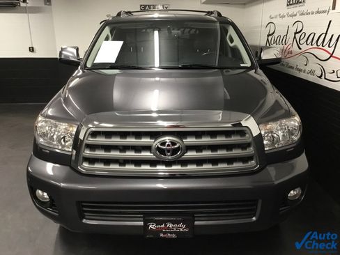 Used 2016 Toyota Sequoia Limited image 4