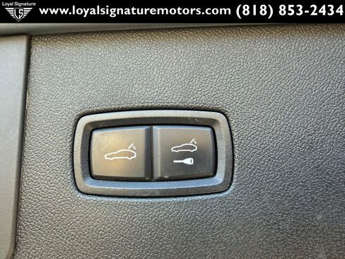 Used 2021 Porsche Cayenne AWD/4WD image 9