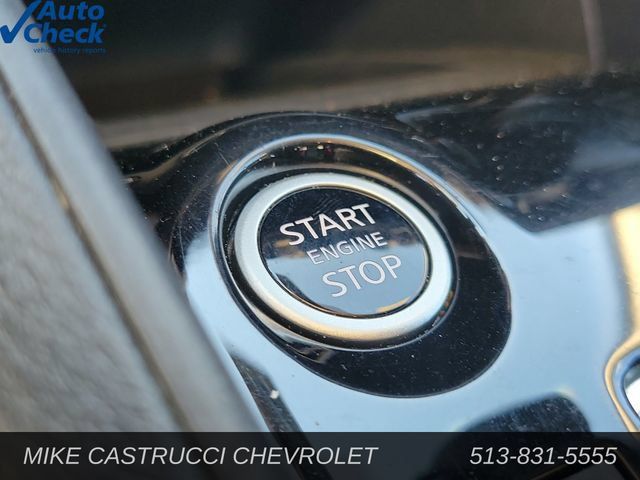Used 2024 Nissan Versa SV FWD image 19