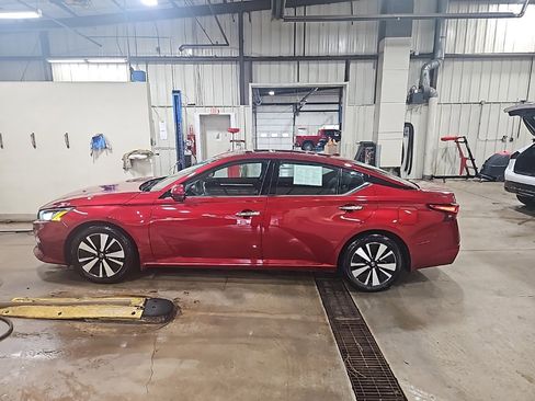 Used 2019 Nissan Altima 2.5 SL image 4