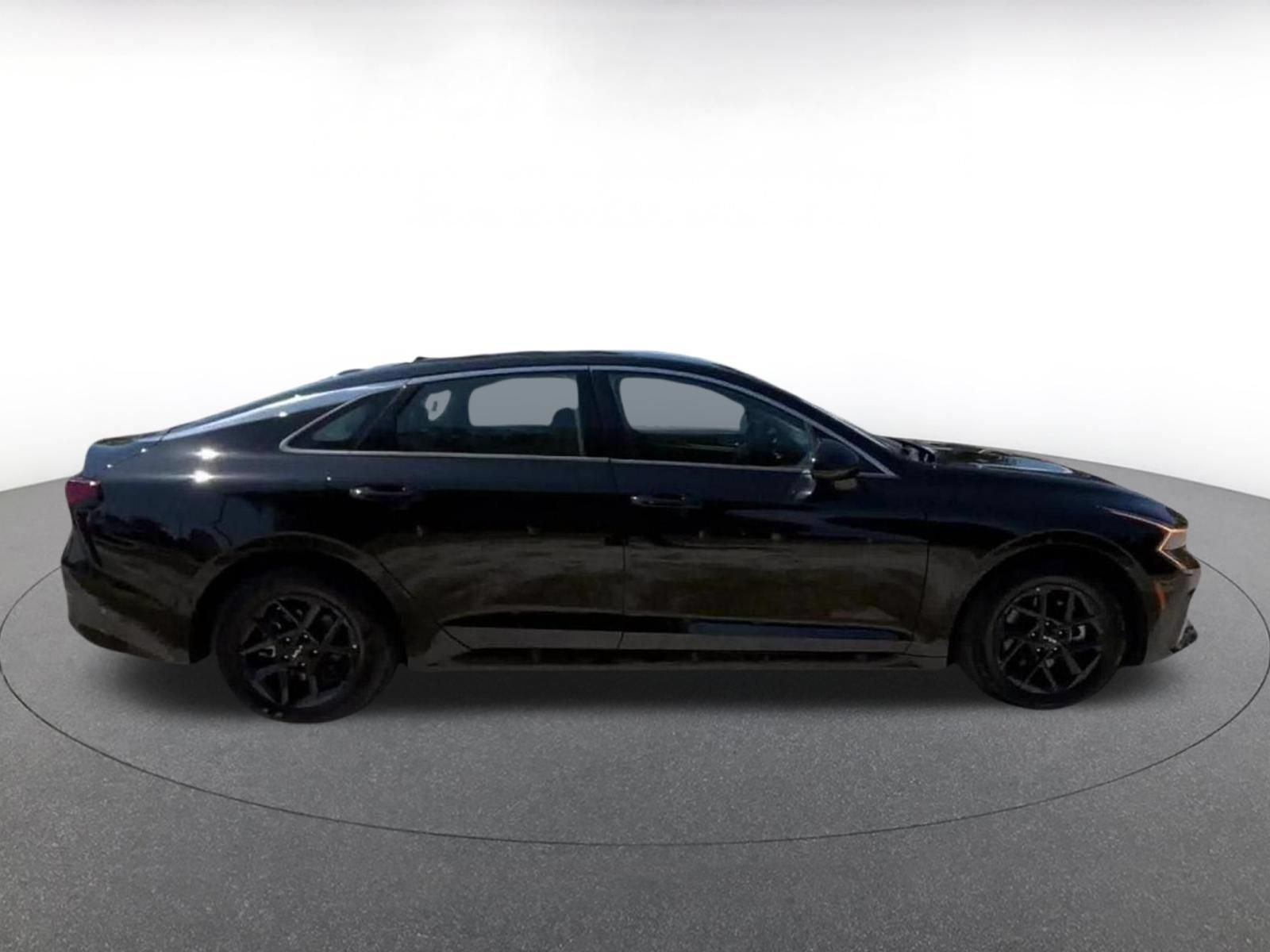 Used 2025 Kia K5 LXS FWD image 15