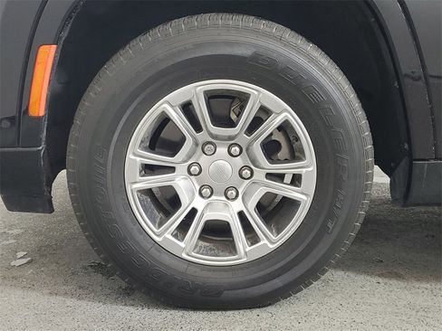 Used 2023 Jeep Wagoneer 4WD image 9