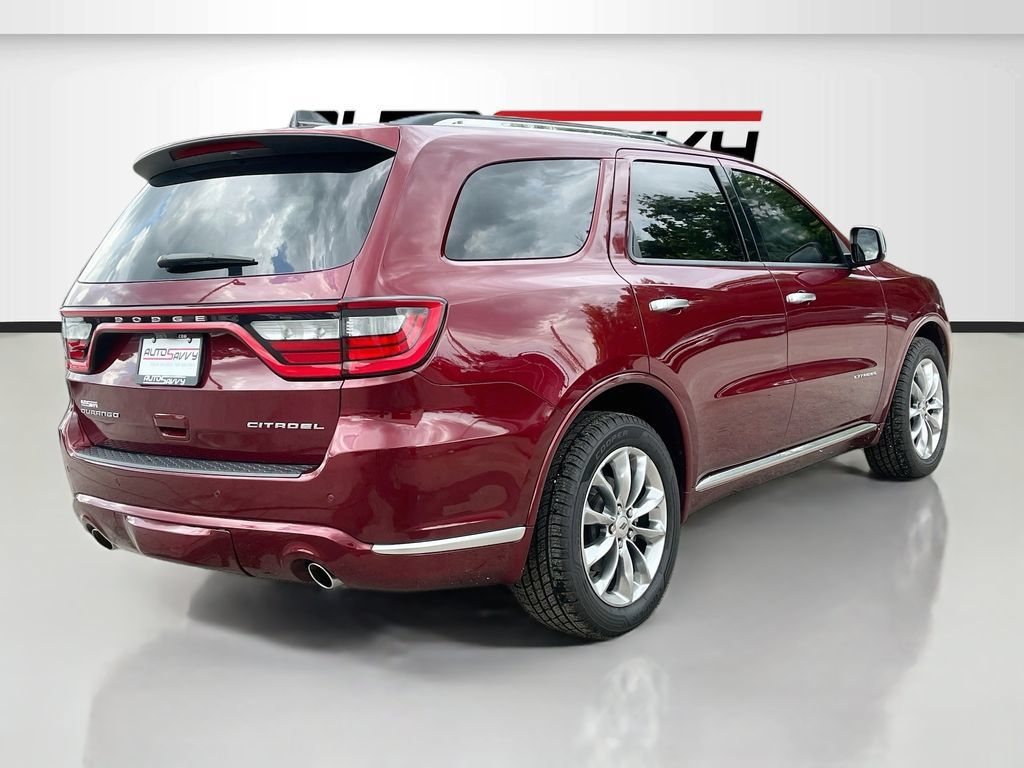 Used 2023 Dodge Durango Citadel RWD image 7