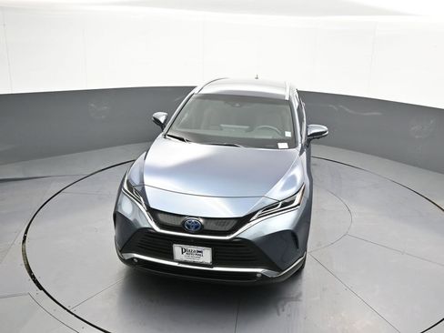 Used 2024 Toyota Venza Limited image 34