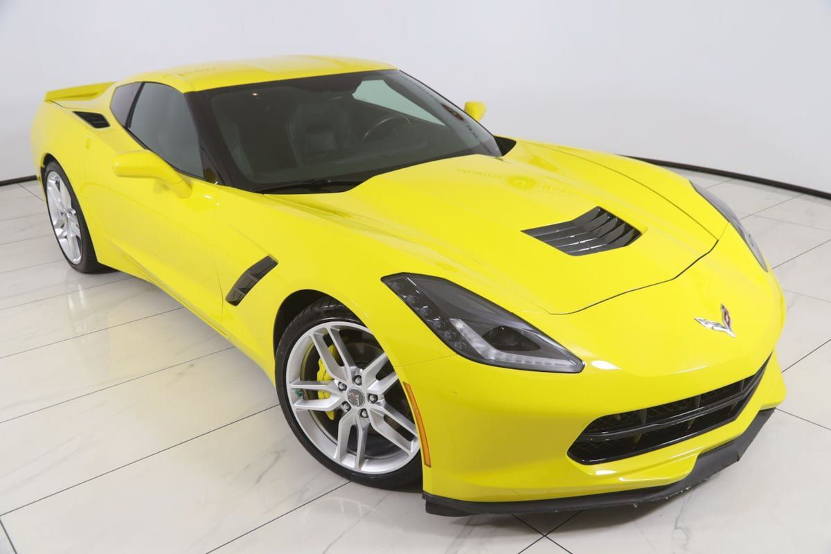 Used 2015 Chevrolet Corvette Stingray Coupe w/ ZF1 Appearance Package RWD image 17