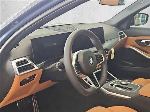 Used 2026 BMW 330i Sedan w/ M Sport Package RWD image 3