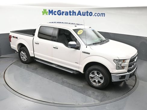 Used 2016 Ford F150 Lariat w/ Equipment Group 502A Luxury AWD/4WD image 3