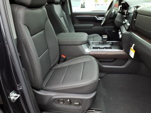 New 2026 GMC Sierra 1500 SLT w/ SLT Premium Plus Package image 25