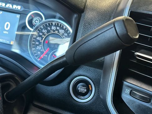 Used 2023 RAM 2500 Big Horn w/ Cold Weather Group AWD/4WD image 25