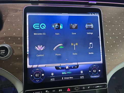 Certified 2023 Mercedes-Benz EQS 450+ SUV image 21