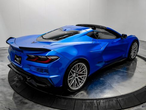 Used 2024 Chevrolet Corvette Z06 image 19