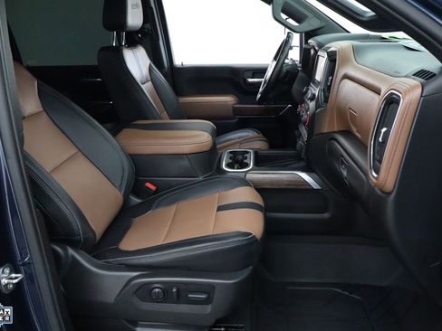 Used 2023 Chevrolet Silverado 3500 High Country image 33