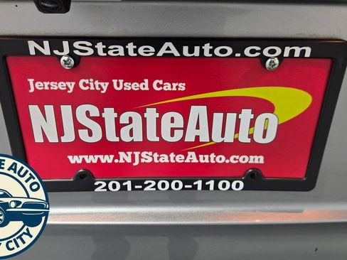 Used 2023 Toyota Highlander XLE AWD/4WD image 31