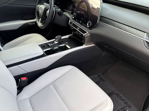 Certified 2023 Lexus RX 350 Premium image 19