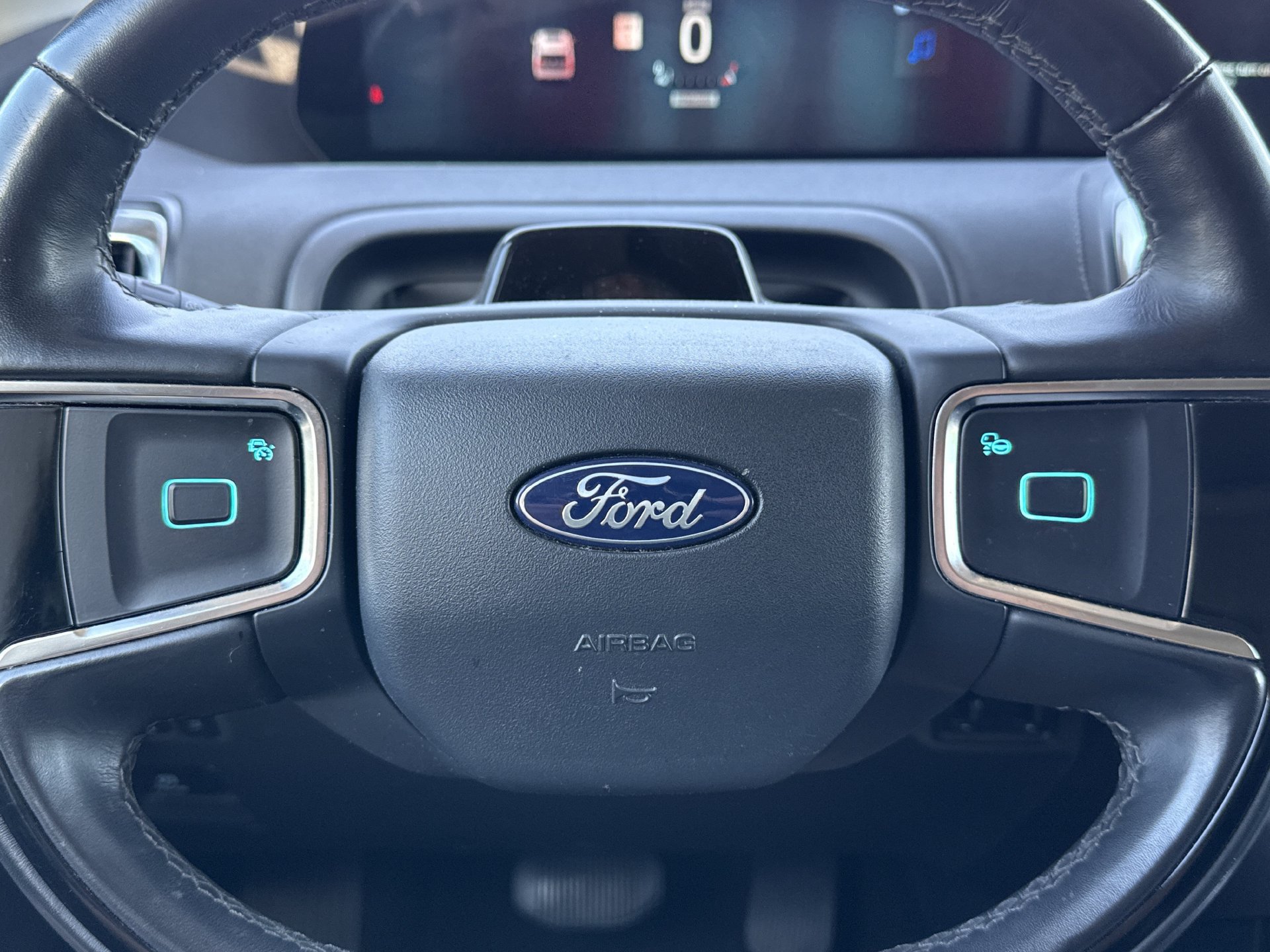 Certified 2025 Ford Expedition Platinum AWD/4WD image 9