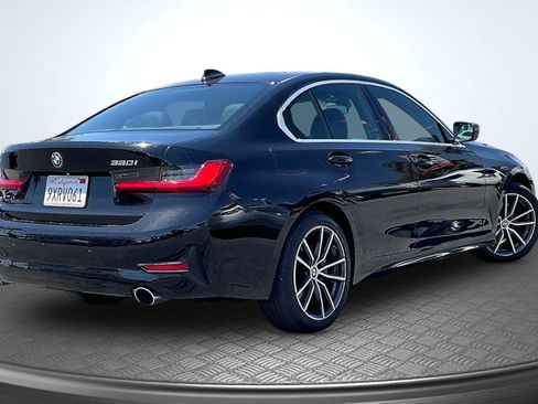 Used 2019 BMW 330i Sedan w/ Convenience Package RWD image 13
