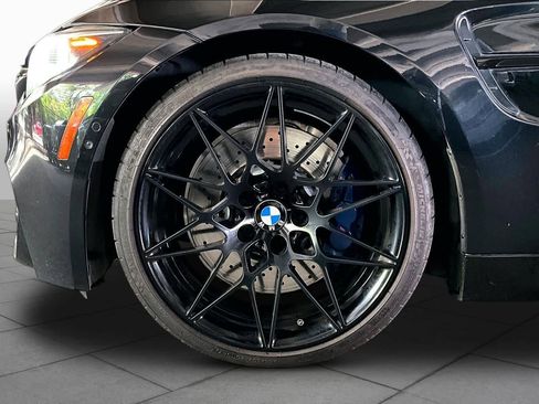 Used 2020 BMW M4 Coupe w/ Competition Package RWD image 10
