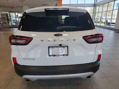 Used 2023 Ford Escape Active FWD image 6