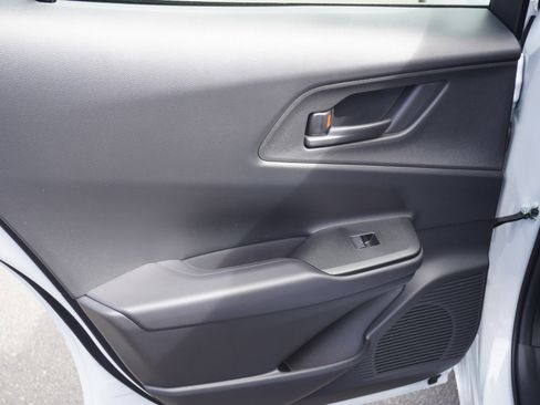 New 2026 Toyota Prius SE image 12