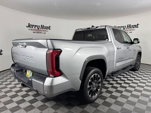 Used 2024 Toyota Tundra Limited AWD/4WD image 6