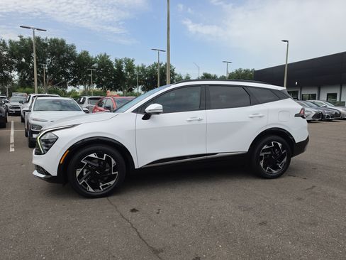 Certified 2024 Kia Sportage SX FWD image 5