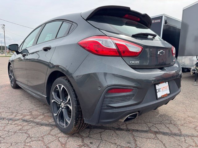 Used 2019 Chevrolet Cruze LT w/ LT True North Edition FWD image 5