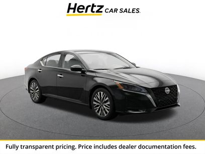 Used 2025 Nissan Altima 2.5 SV