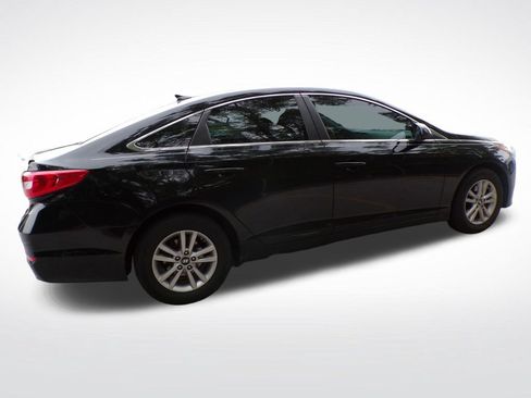 Used 2015 Hyundai Sonata SE FWD image 8