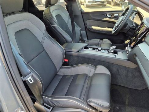Used 2024 Volvo XC60 T8 Ultimate w/ Protection Package Premier AWD/4WD image 26