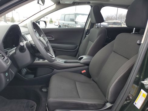 Used 2018 Honda HR-V EX image 15