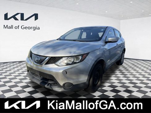 Used 2019 Nissan Rogue Sport S FWD image 1